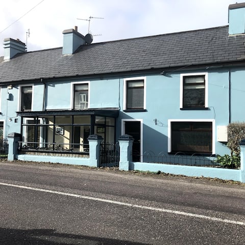 The Holiday Pub West Cork