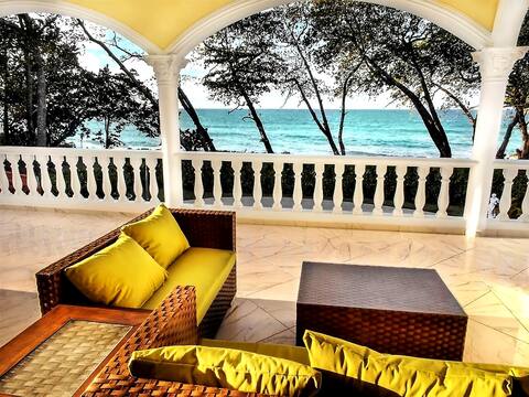 Perfect for CELEBRATION!!! Sosua OCEANFRONT VILLA