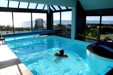Villa, magnificent sea view, indoor pool