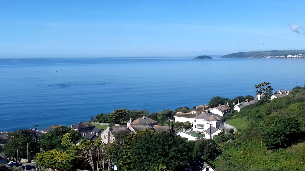 Proprietà Airbnb di successo: Self-contained Holiday Home with Lovely Sea Views a Deviock