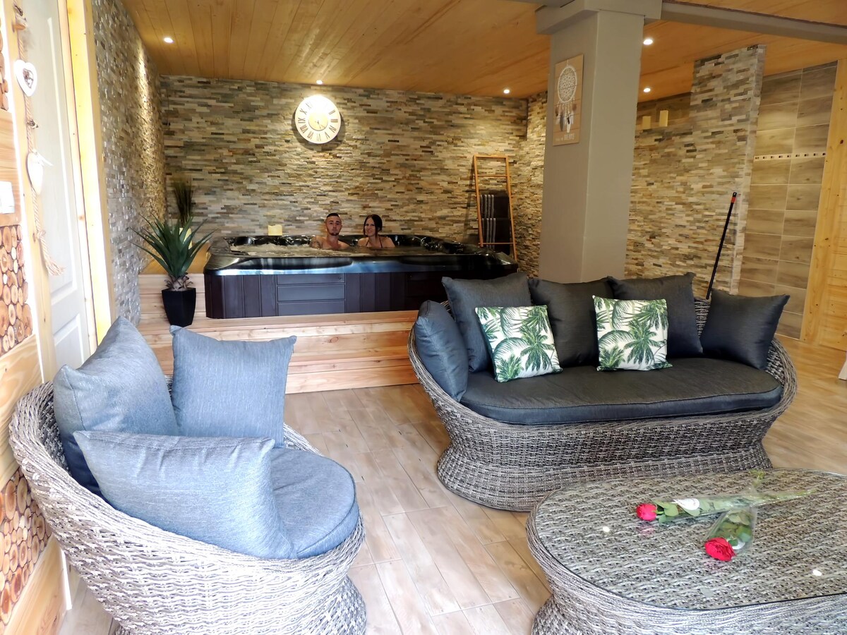 Airbnb performant: "ESPERANZA-JACUZZI-SAUNA" fully private cottage à Diocèse De Metz