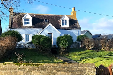 Northern Lights - Sea View Cottage near NC500