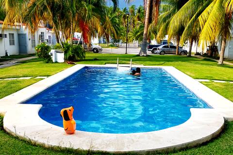 Casa de la Paz de pineapple