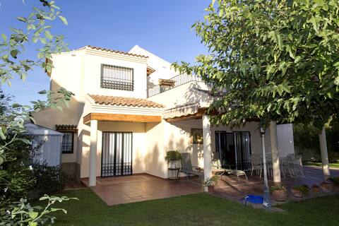 Fantastic Chalet with Pool & Garden