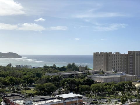 Ocean/city view, pool, restaurant and free parking