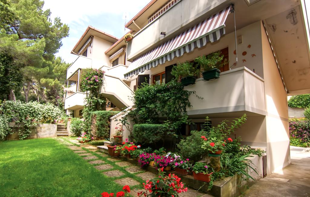 Top Airbnb: Casa Lavanda.. apartment in Castiglioncello.... in Rosignano Marittimo