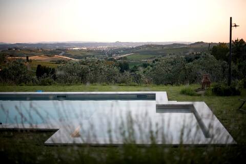Pepolino. Podere San Bartolomeo charm in Tuscany.