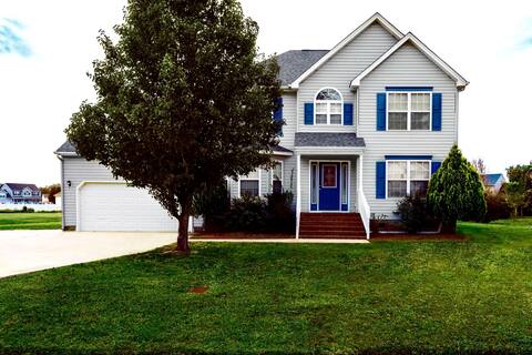 2 Master Bedrooms Home Away From Home