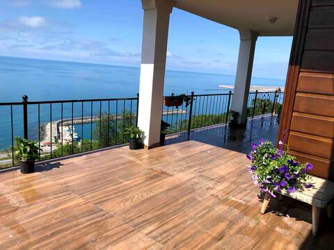 Rize Pazar Full house for rent with nature and sea views