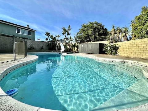 7-Bedroom Pool Home & Private Studio Retreat