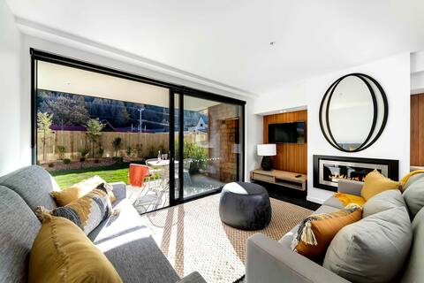 Mara Apartment @ the base of Coronet Peak