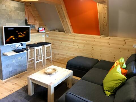 Wooden Apartman Prémium Jacuzzival