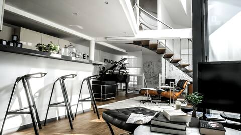 Beautiful Loft 130m2. Sun and quiet