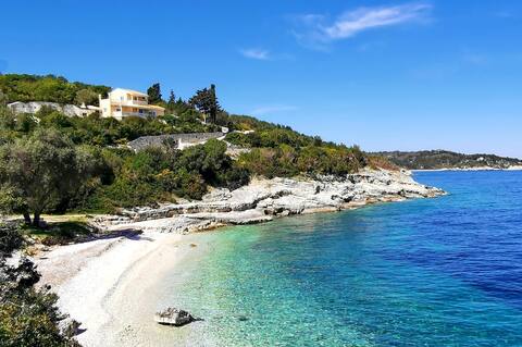 Villa Kalypso, A stone's throw away from the beach