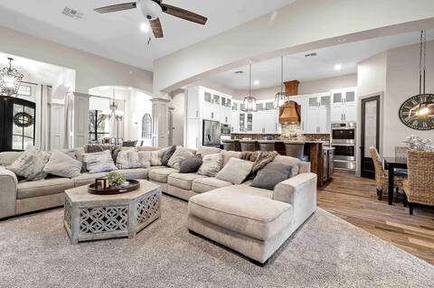 Entertainment Dream House