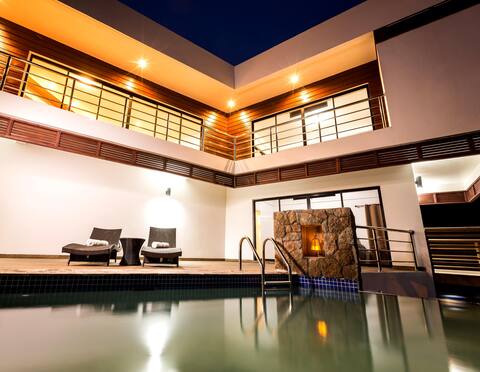 Sargas Villa - $1M Piton & Ocean Views! Woww
