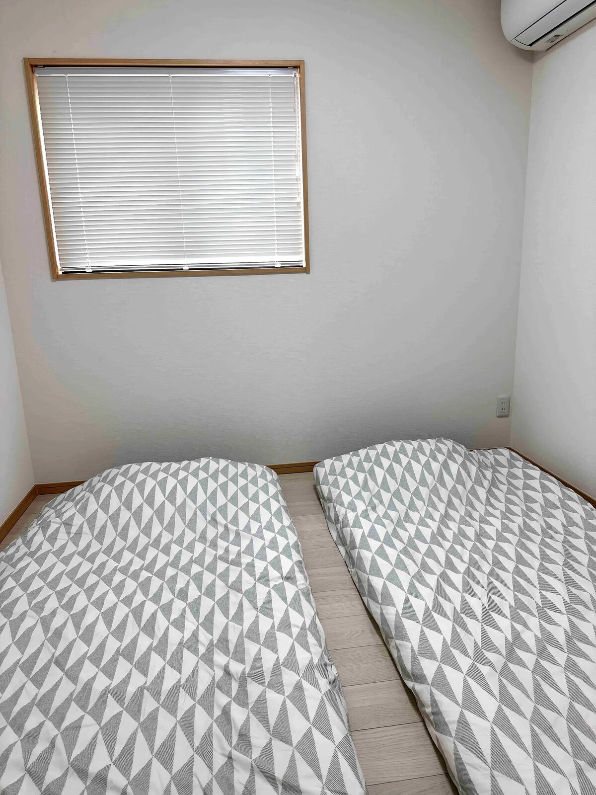 Tsutenkaku Shinsekai 3LDK Newly Built 3-Story Single-Family