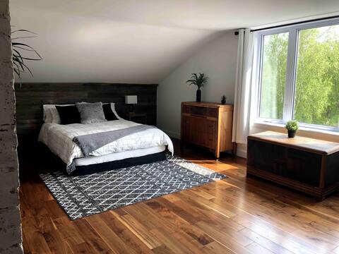 Modernized century-old house!