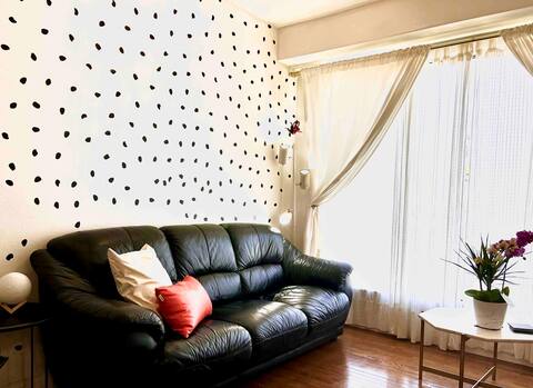 3 brs-Entire FrontHouse-Disneyland&LA-Kingbed+EV