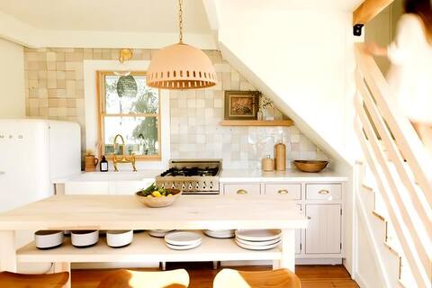 Bodega House
