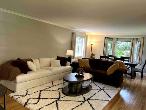 Allentown Family Haven: Sleeps 12 Near Attractions