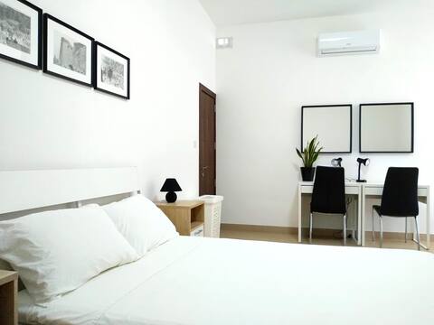 Veneranda - Whole apartment with roof terrace