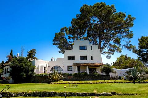 Villa Zou with 2 pools and big garden