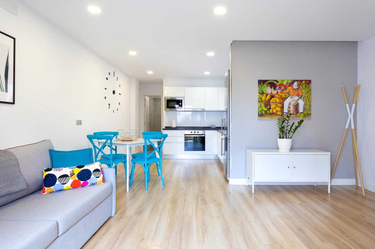 Popular Airbnb listing: David and Deisy's Penthouse in Granadilla De Abona