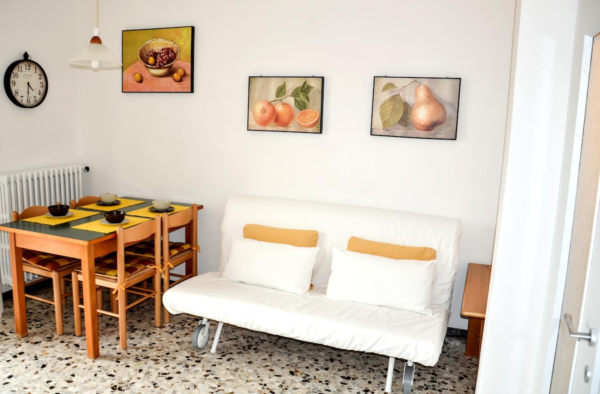 Propriété Airbnb réussie: LIVER 202 - The big balcony à Tremosine Sul Garda