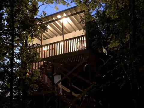Nature’s Hideaway - The Urban Treehouse