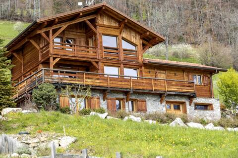 Chalet near Megève facing Mont Blanc