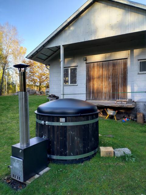 Nice nature, with grinder. Large surfaces inside-out