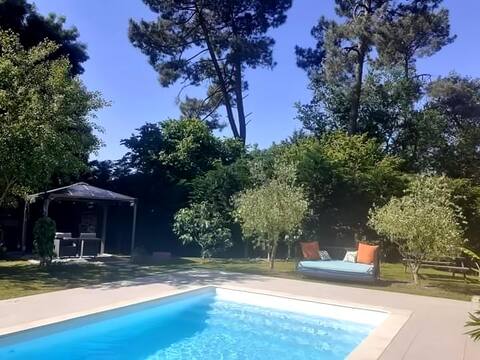 Quiet house with its Pool and Jacuzzi
