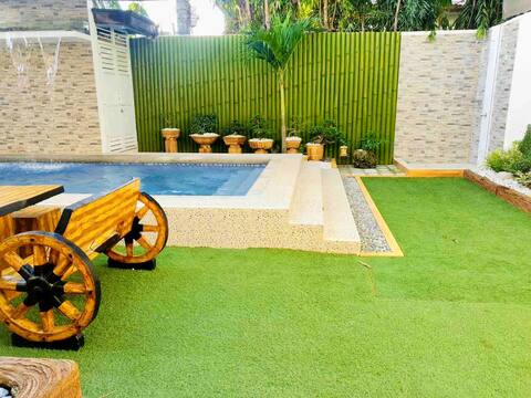 Villa w/ Pool near Clark Airport (newly renovated)