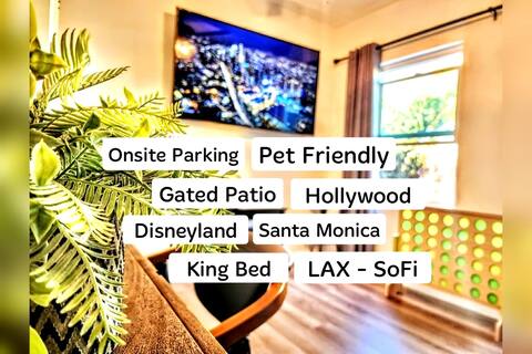 1Casa Cali - 2BR 1B - Sleeps 10 - 70" & 60" TVs