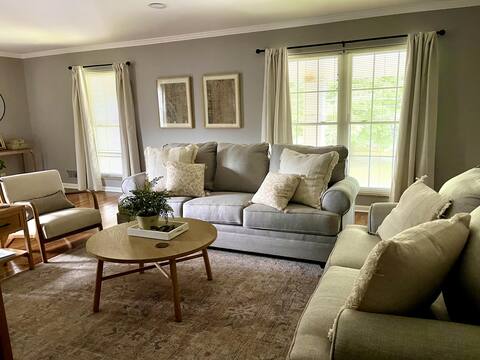 cozy two bedroom apartment