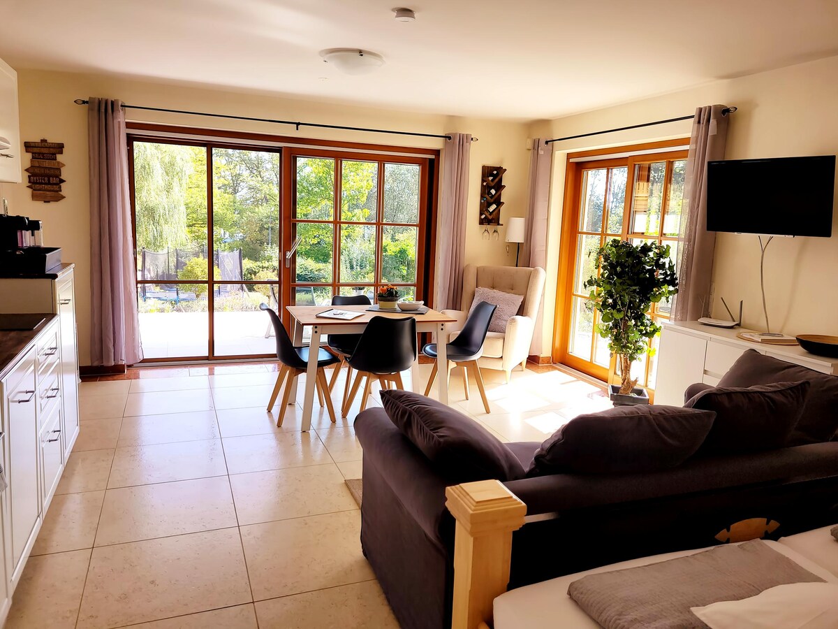 Beliebte Airbnb-Anzeige: Energy-Spring with Lake-view. New! in Landsberg Am Lech