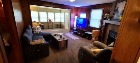 Peaceful Whiting Home