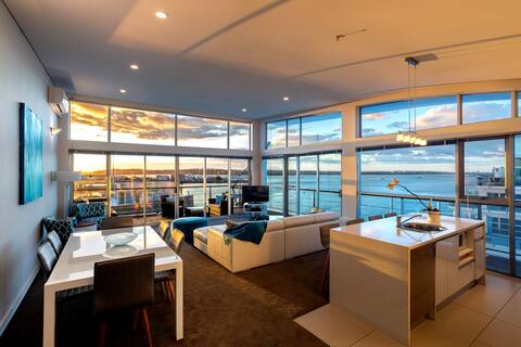 Princes Wharf's truly stunning North-West Loft