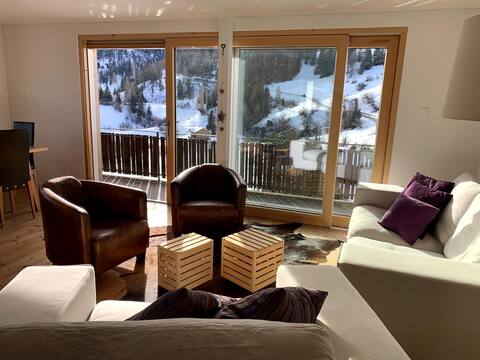 Tgesa Steilalva - small mountain village, great views