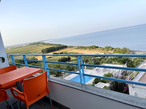Beach Front Apartment - Cabej Residency, Spille