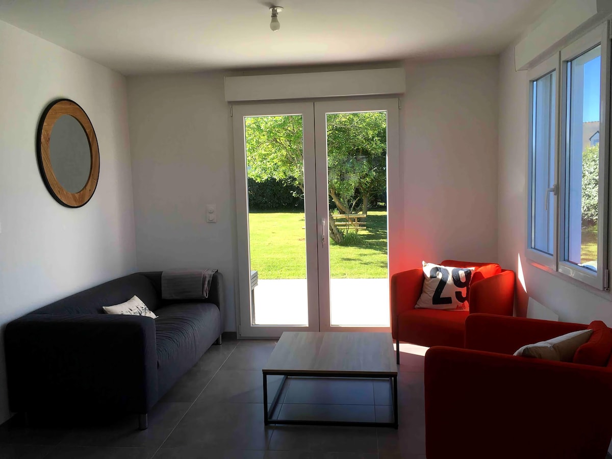 Popular Airbnb listing: Fully renovated, spacious holiday house in Penmarch