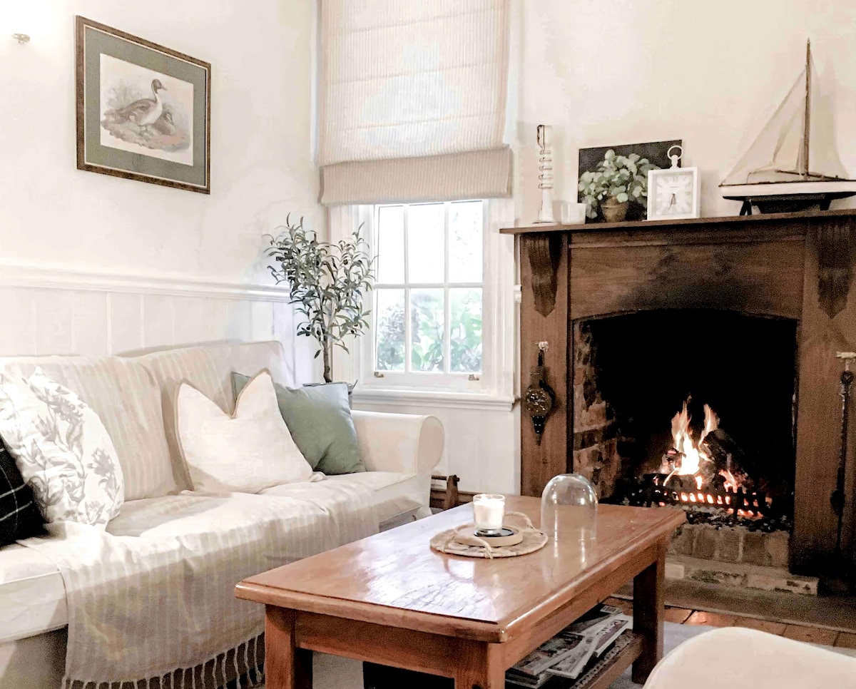 Top Airbnb: Marigold•Charming 1870s central Daylesford cottage in Daylesford