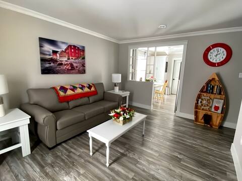 The Lingonberry Suite
