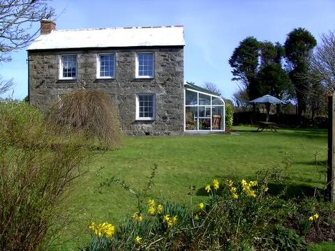Mount Earl a cosy cottage near Coverack