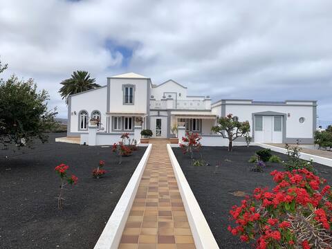 Successful Airbnb property: Vacation home in a rural area. Absolute relaxation in Haría