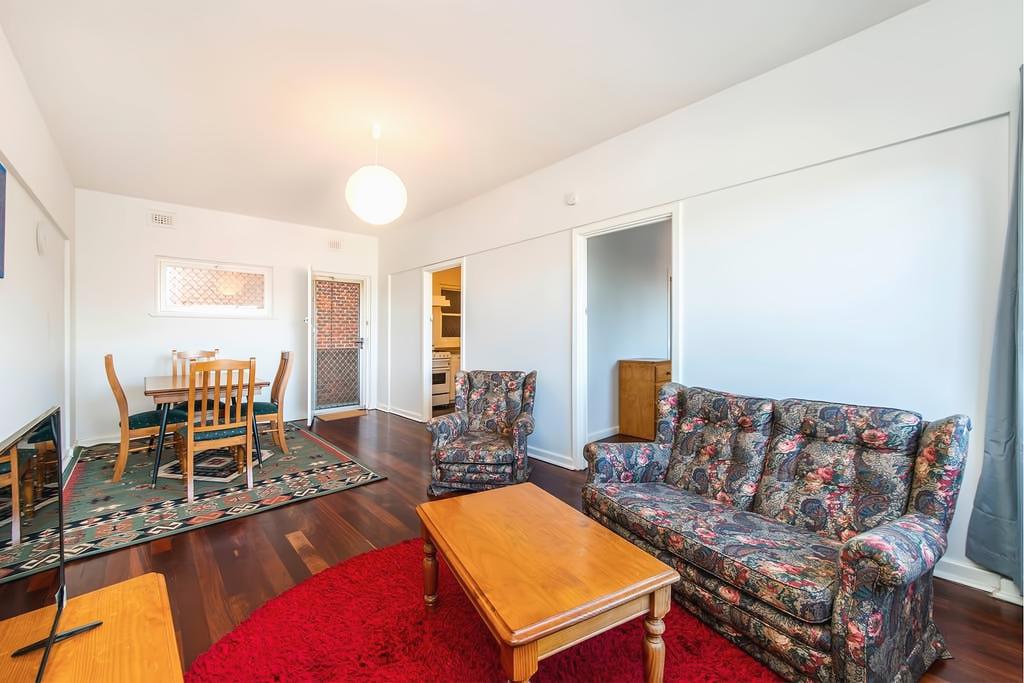 Top Airbnb: Stunning Apartment - Perth City in East Perth