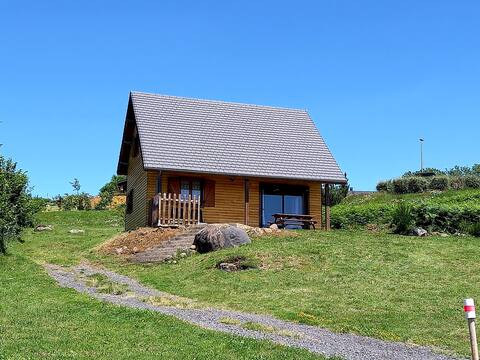 Nearby Super-Besse cottage
