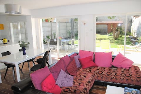 Top performing Airbnb: House with Garden – Bordeaux St Augustin in Bordeaux