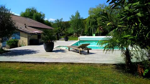HOUSE- Biaudos with heated pool